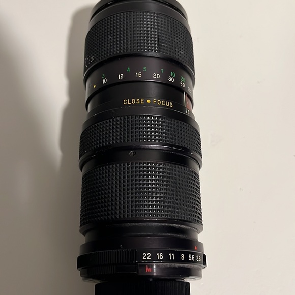 Olympus OM 10 SLR - Picture 6 of 6